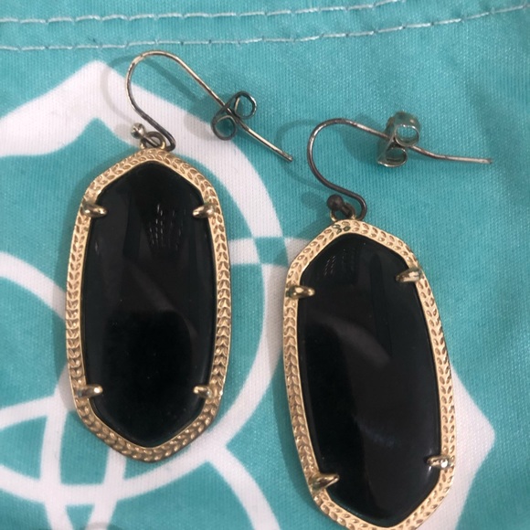 3 Pairs of Kendra Scott Earrings 🎉👏 - Picture 5 of 5